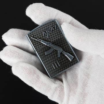 Bricheta "AK47" Argintie